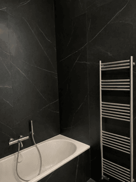 Salle de bain en Nero Bilbao — projet 3