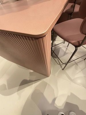 Table en Palette Rosso